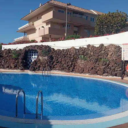 Lovely 1-bed In Amarilla Golf